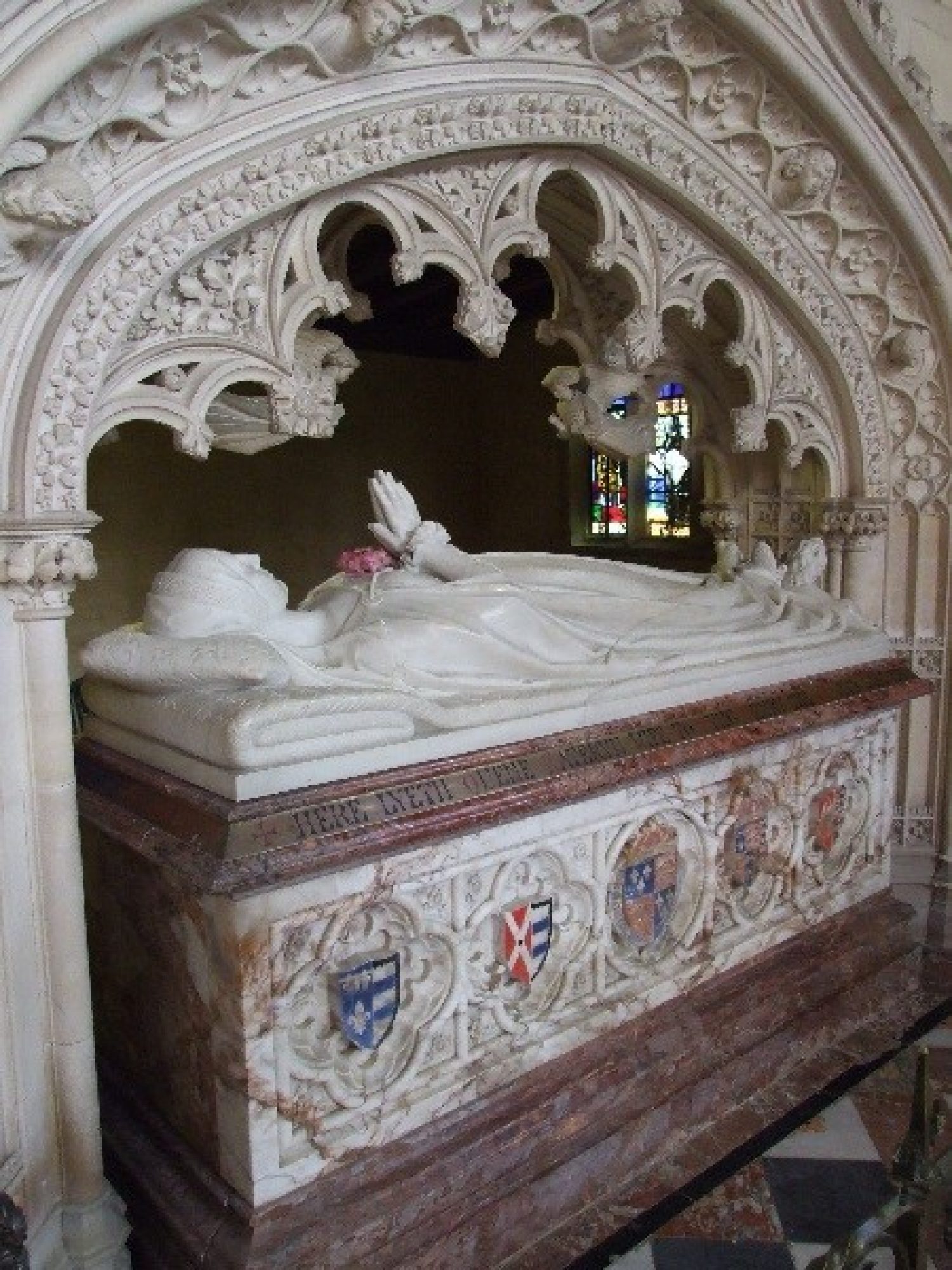 Photo of the resting place of Katherine Parr