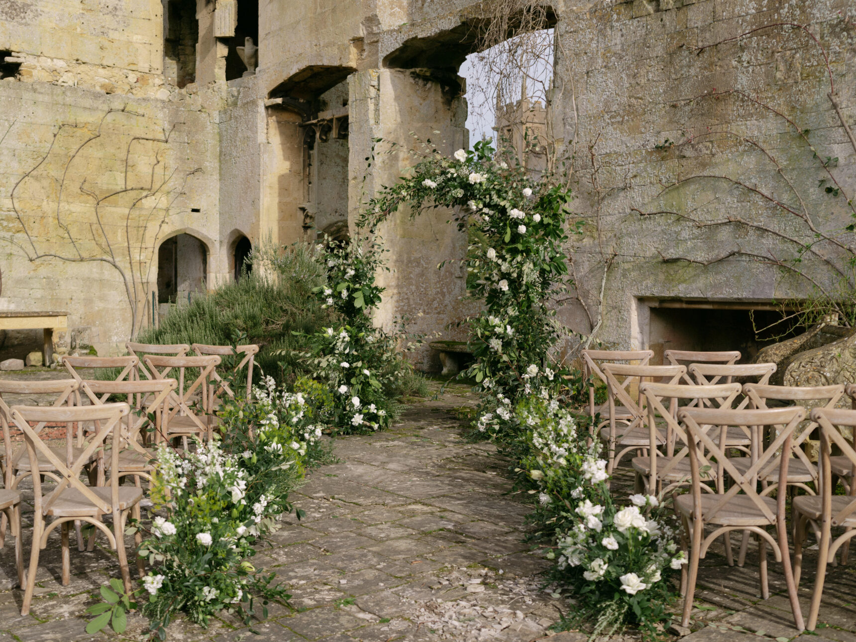 Sudeley offers many ideas for ceremony locations, including the Royal Apartment ruins