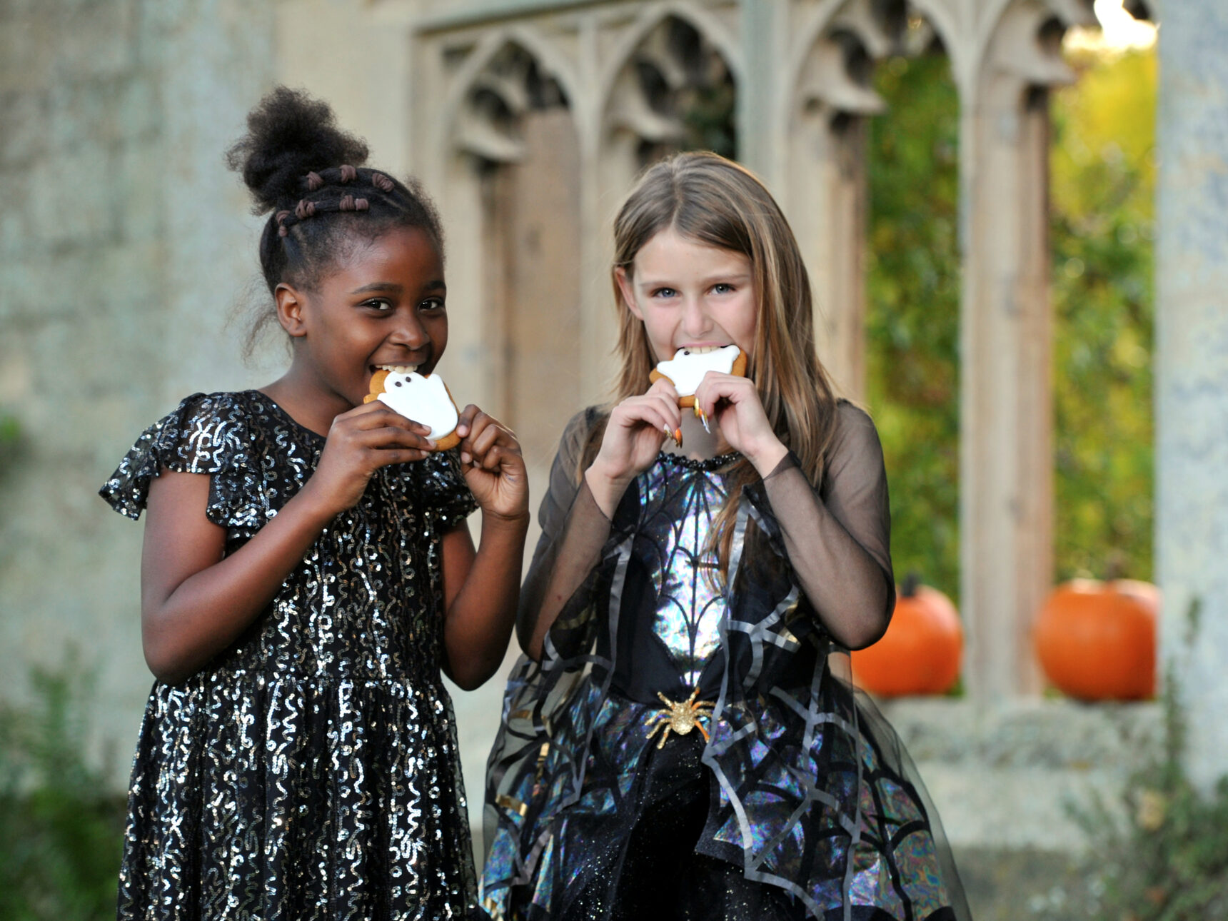 Find all the 'witches marks' and complete the trail to enjoy a Halloween treat!