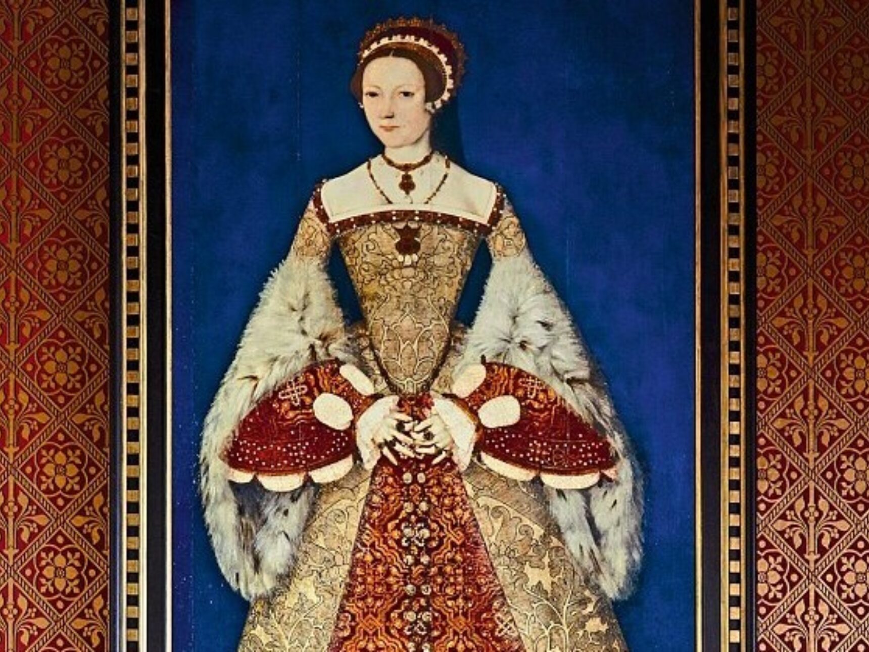 Painted in c.1545, discover this stunning full-length portrait at Sudeley of Katherine as Queen. The painting captures her love of rich fabric, fur, and jewels.