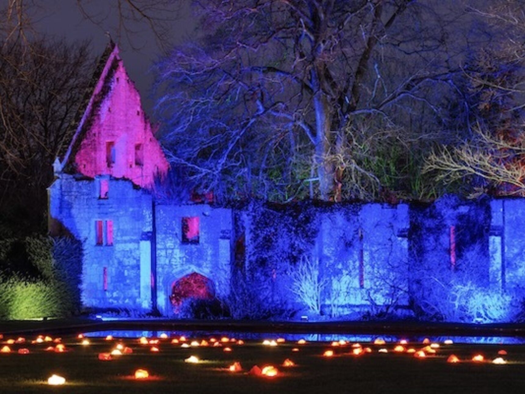 Spectacle of Light at Sudeley Castle Tithe Barn